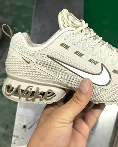Post by Putian Shoe Factory, China
