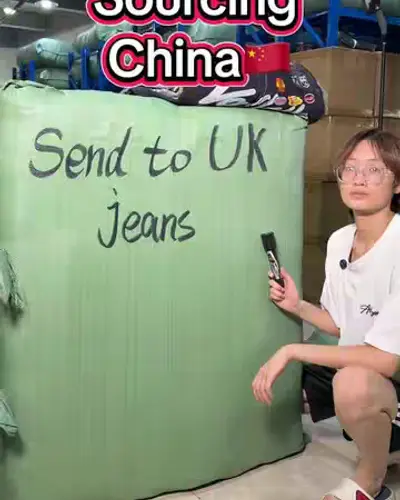 Post by China Clothes Wholesale (Guangzhou)