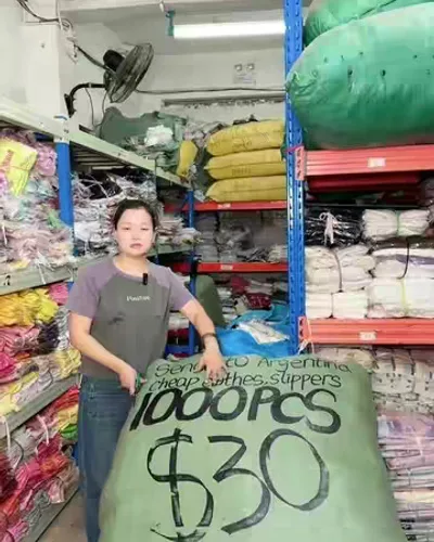 Post by Chinese Clothing