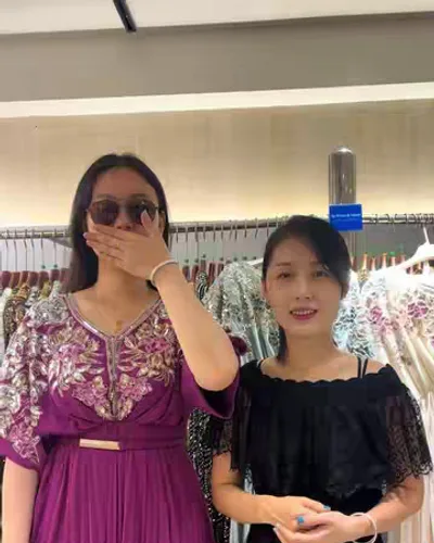 Post by Guangzhou Aimi Garment Factory