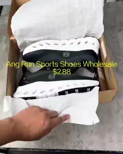 Post by Guangzhou Clothing Wholesale 2