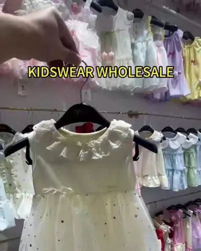 Post by Guangzhou clothing wholesale