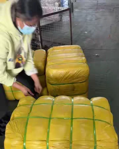 Post by Kurt-Boss Yvonne Factory