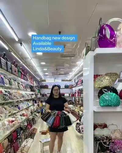 Post by Linda & Beauty Factory (Bags, Shoes, Dresses)