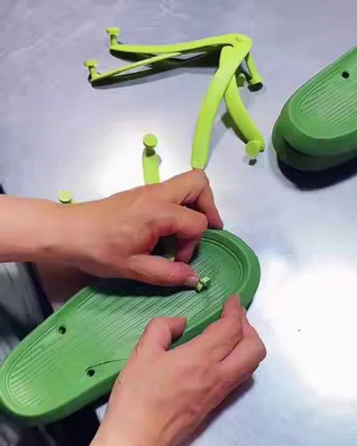 Post by Queen Shoes Factory
