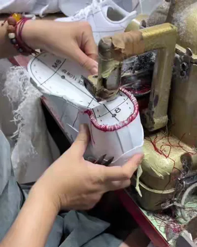 Post by Shoes factory678