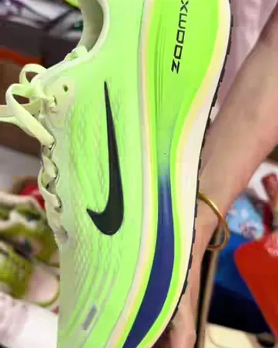 Post by Shoes wholesale