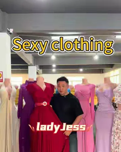 Post by China Clothing Wholesale